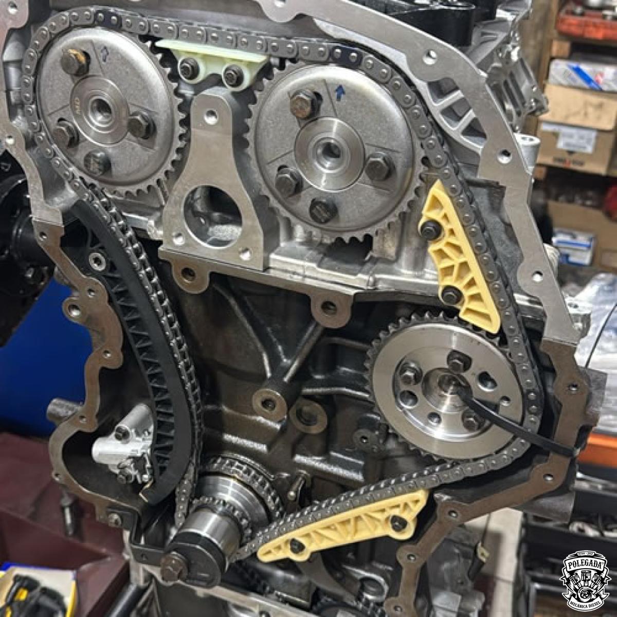 Troca de kit corrente e correia de sincronismo